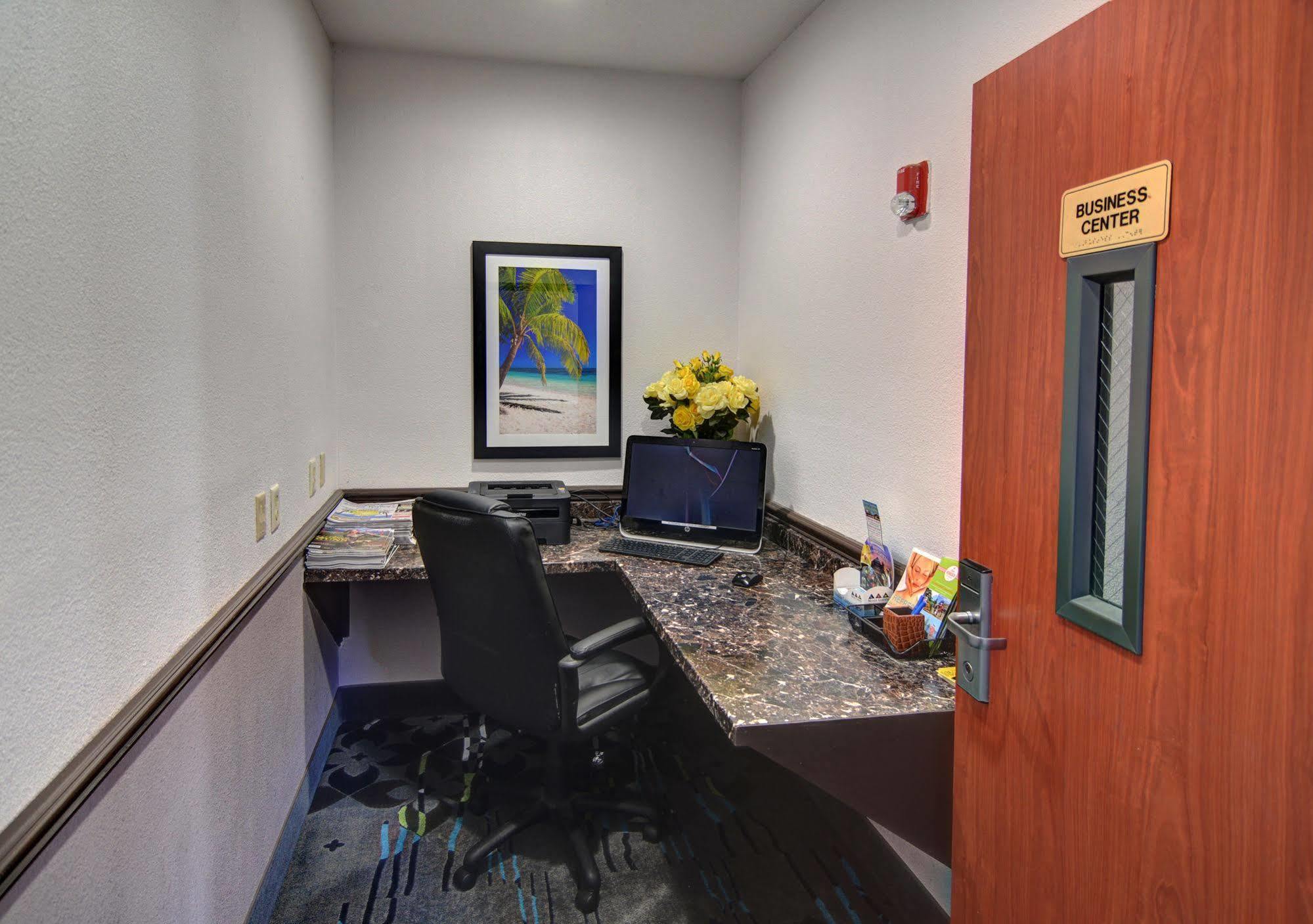 Spark By Hilton Galveston Exterior photo